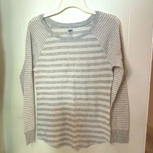 Old Navy Women's large Shirt Tee LongSleeve Perfect Fit  Gray Stripe